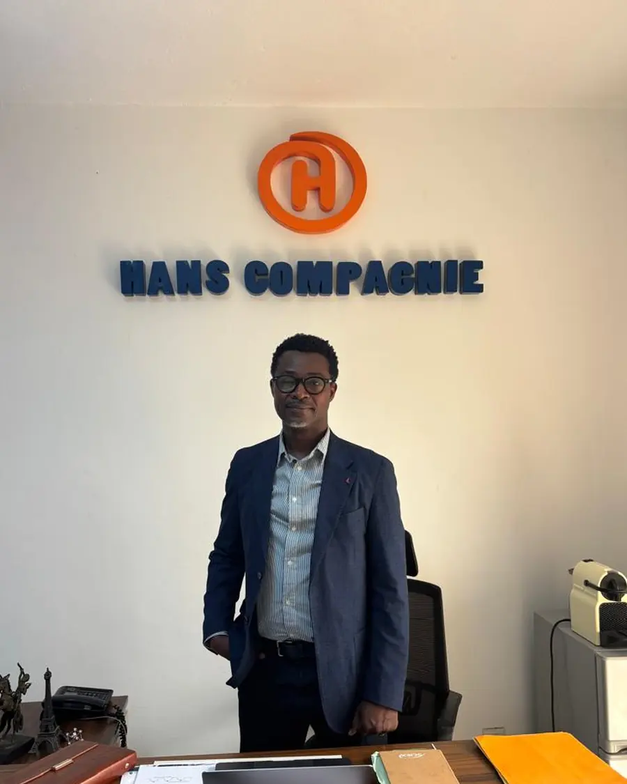 Hervé Kouadio KOUASSI, Directeur Général de HANS COMPAGNIE, dans les locaux de l'entreprise à Abidjan